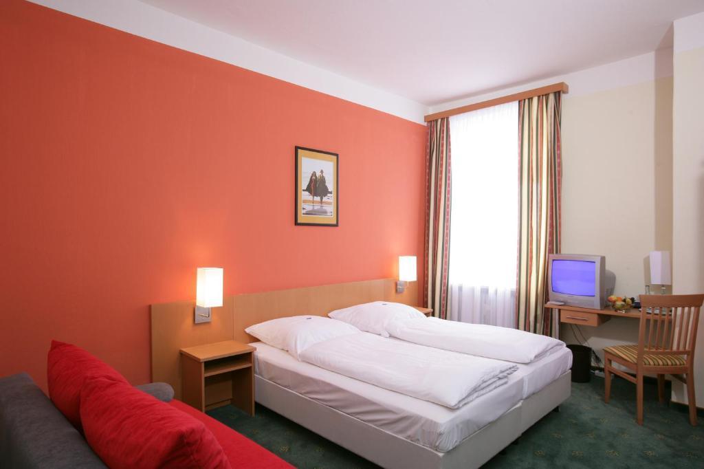 Altstadt-Hotel Zieglerbraeu Dachau Habitación foto
