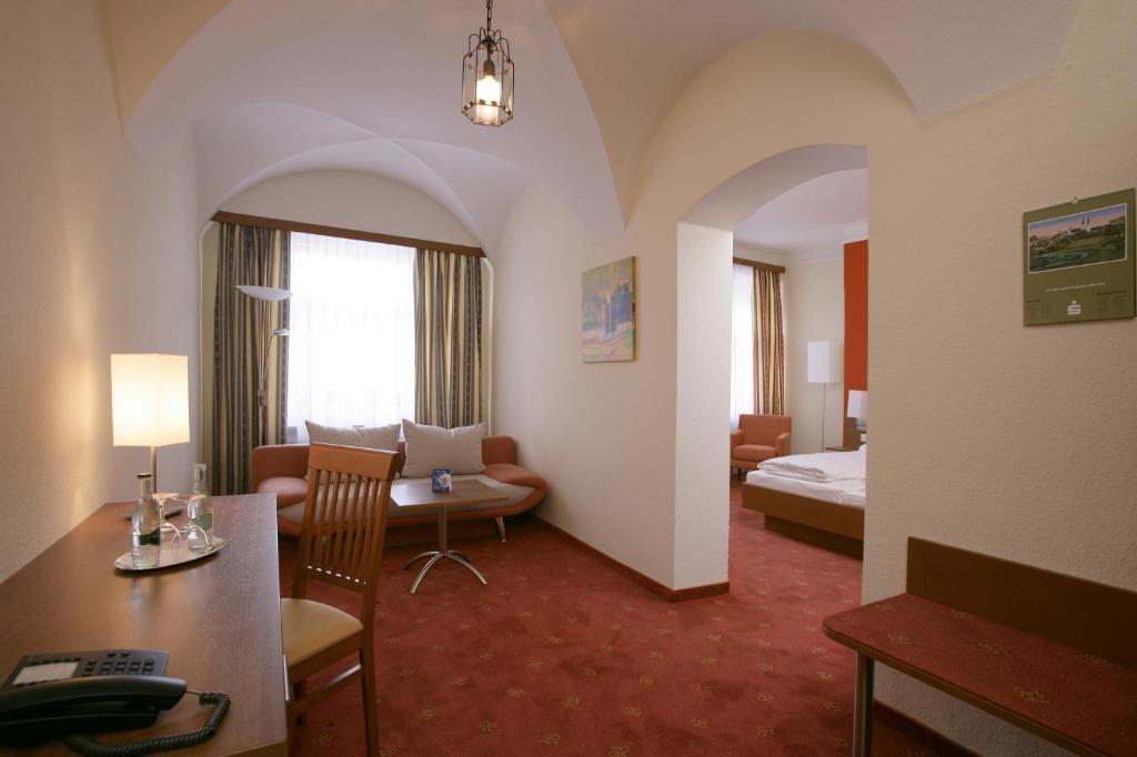 Altstadt-Hotel Zieglerbraeu Dachau Habitación foto